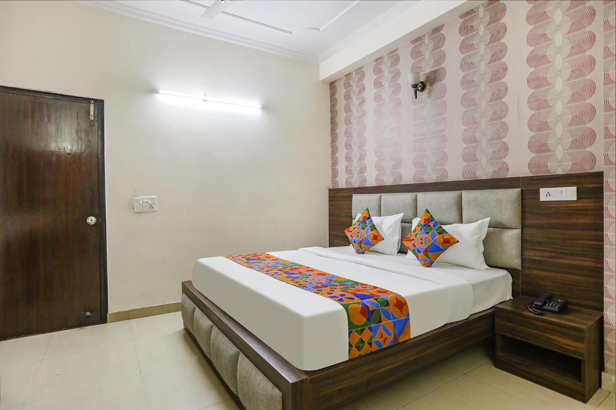 Fabhotel Corporate Stay Noida Extérieur photo